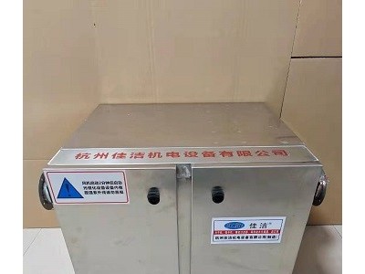 楼顶污水管道废气消毒除菌装置图3