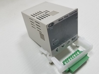AZBIL山武质量流量计 MPC0002BBRSW2000C图2