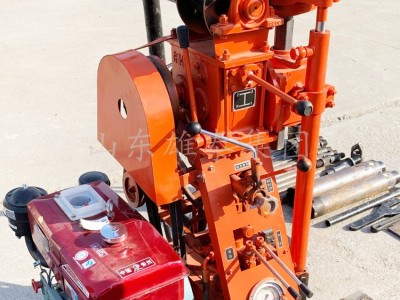 钻塔式液压钻机小型液压钻井机勘探设备便携式取芯钻机图3