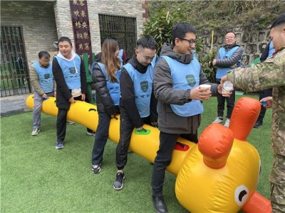 西安附近可以团建烧烤的地方 西安户外拓展活动基地图1