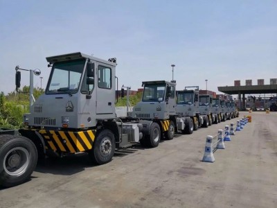 中国重汽【码头牵引车】销售 公司图2