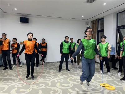 西安附近有趣的团建地方  西安企业户外拓展培训公司图2