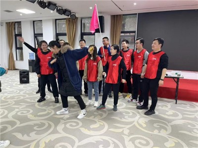 西安附近有趣的团建地方  西安企业户外拓展培训公司图3