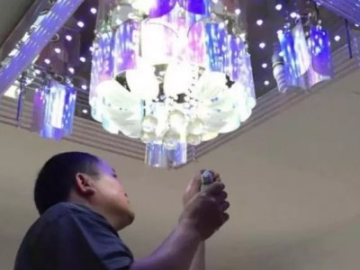 太原大营盘电工上门电路维修空开跳闸 换空开 安装浴霸图2