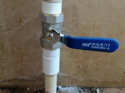 太原专业安装水龙头 修水管漏水电话图2