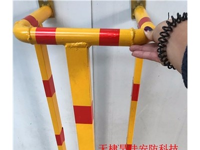 供应山东燃气管道防撞栏 防撞警示架厂家批发图2