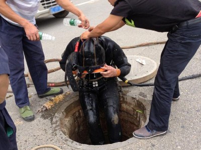 太原太榆路专业管道疏通 抽污水,抽泥浆,抽化粪池图2