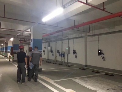 一台汽车充电桩多少钱图2