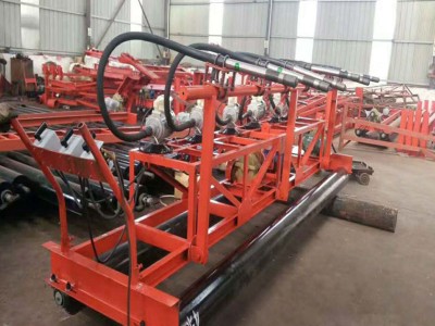 振捣棒三轴摊铺机 柴油路面震动整平机图2