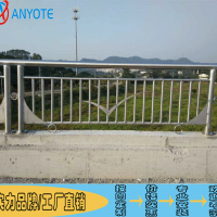 定制304不锈钢围栏 河边景观安全护栏 惠州桥梁防撞栏批发