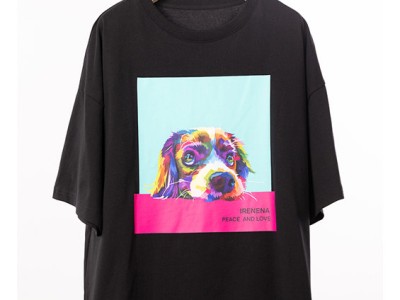温碧霞代言IRENENA服装品牌圆领动漫狗狗印花中长短袖T恤图3