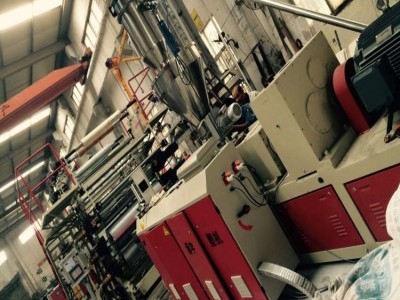 白膜耐磨层生产线图3