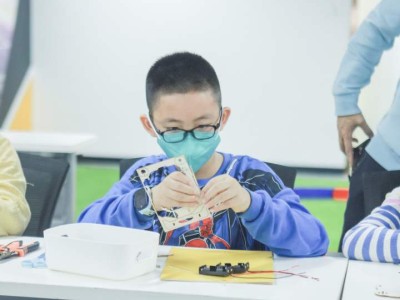 苏州青少年科技之旅超级工厂与长安5G智慧展厅互动体验营招募中图3