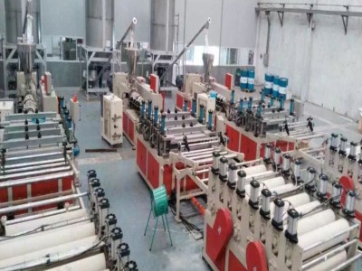 GPPS广告板灯箱板生产线 ps透明板材设备图2