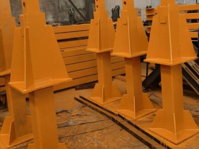 施工电梯附着架76方管卡扣配件 济南恒义建筑机械图2