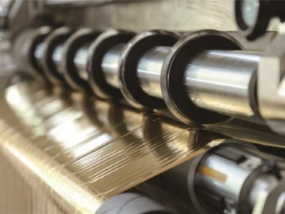 供应全自动烫金纸烫金膜电化铝分切复卷机图3