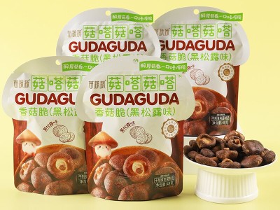 网红零食黑松露味袋装香菇脆批发定制加工代理订制外贸出口