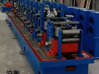高频直缝焊管设备机组方管加工成型机图2