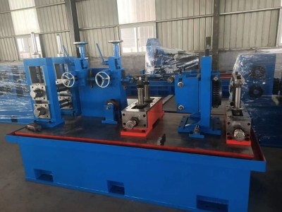 方管设备圆管加工成型机泊衡图2