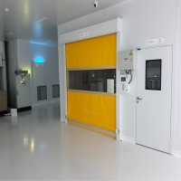 PVC自复位卷帘门使用安全控制解析